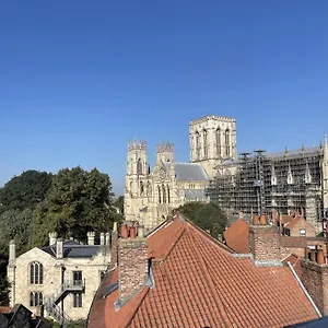 Minster View Penthouse York