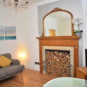 https://watchmakers-apartment.edinburghhotelsuk.org
