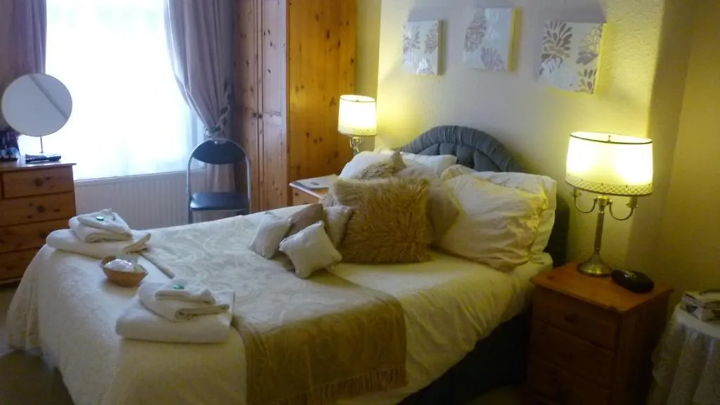 Holly Lodge York Guest house